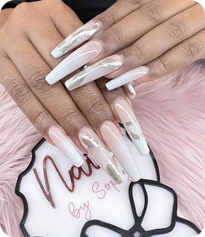 Gradient Silver Accent Nails